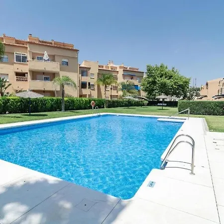 アパート Peaceful Townhouse In Costabella マルベーリャ