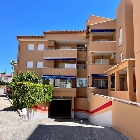 Peaceful Townhouse In Costabella 아파트 마르베야