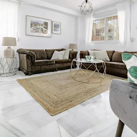 Peaceful Townhouse In Costabella * ماربيا