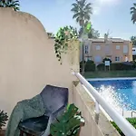 Peaceful Townhouse In Costabella Διαμέρισμα *